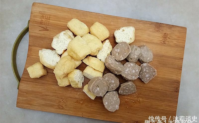 天凉时,炖一锅白菜丸子粉丝汤吧,温暖又开胃