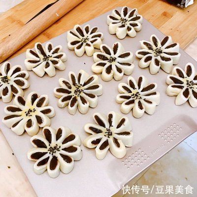 懒人最爱的中式菊花酥，因为它我都爱上做饭了