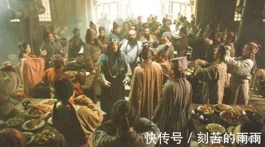 看透|他是水浒中结局最好的人,看透宋江,谎称回乡探母,结果一去不回