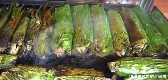 大妈大排档上卖“树叶”,客人络绎不绝,一份只要十五块,快看看