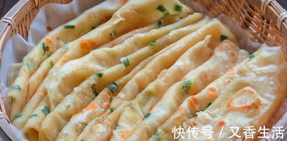 家常烙饼最简单的做法,不用揉面不用油酥,柔软又多层,凉了不硬