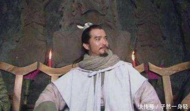 死于自己人的梁山好汉有6个半,没有晁盖,3人和宋江有关!