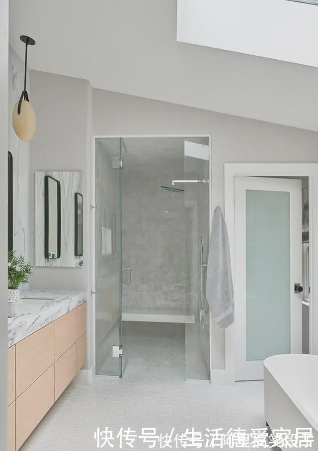 复式|表姐家110平复式小楼人见人夸,天花板贴壁纸,老妈夸真是嫁得好