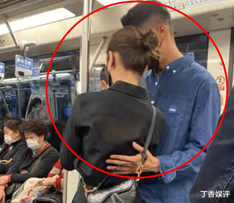 综艺节目有真爱！王子文正式官宣恋情，男方却被曝是个“老玩家”