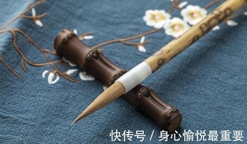 老爷@夫人出了一个上联,才子一时语塞,丫环却脱口而出,令人感悟深刻