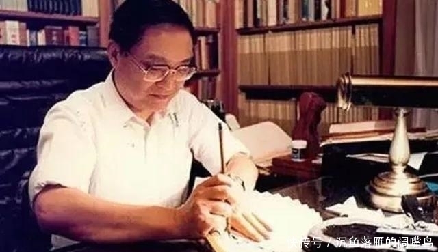 她是金庸小说最歹毒狡诈的女主角,却嫁给了金庸小说中的盖世英雄