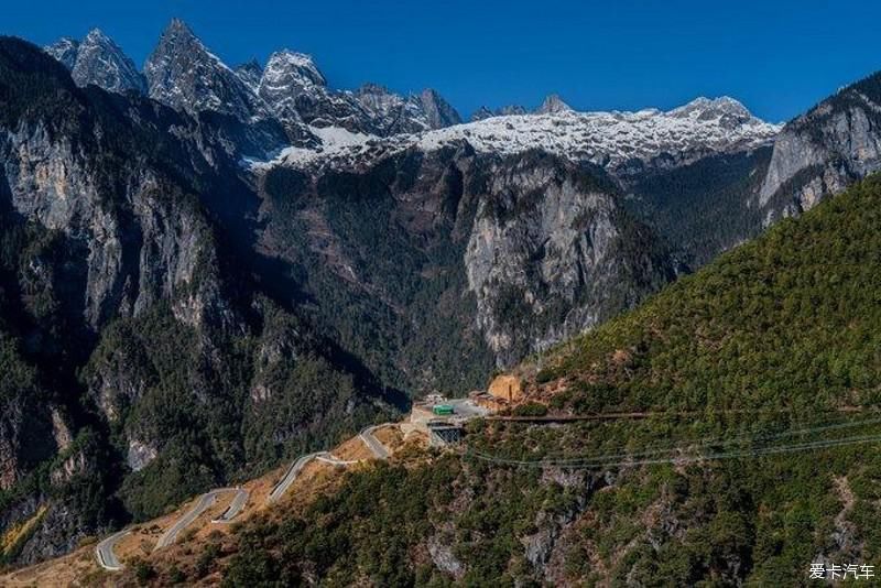 跨越雪山，寻找消失地平线上的巴拉格宗