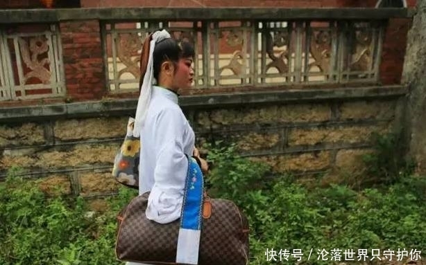 农村职业哭丧女,月入轻松过万,长的漂亮却无人敢娶!