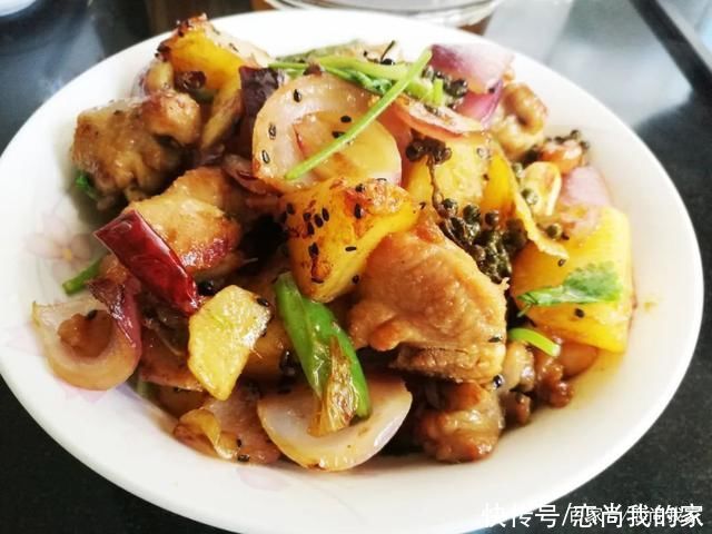 过年家里聚餐,推荐10个干烧菜,不用加水,烧出来特别下饭,还香