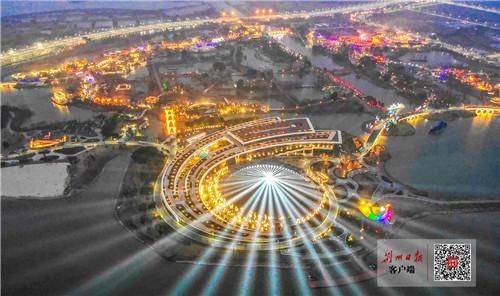 中年|荆州园博园：新春灯会吸引市民“打卡”