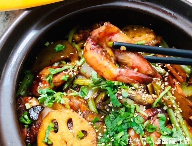 适量|不喜欢“扒虾”,虾的新做法,咸香下饭,连壳带虾全吃掉