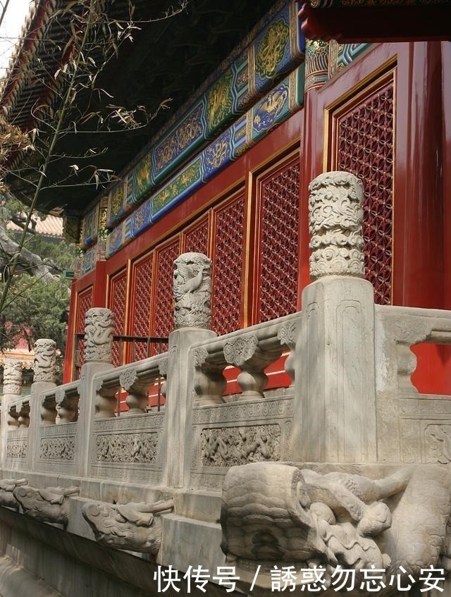 哀愁|李煜流传最广的五首词,每首都是词中经典,写尽亡国之君的哀愁