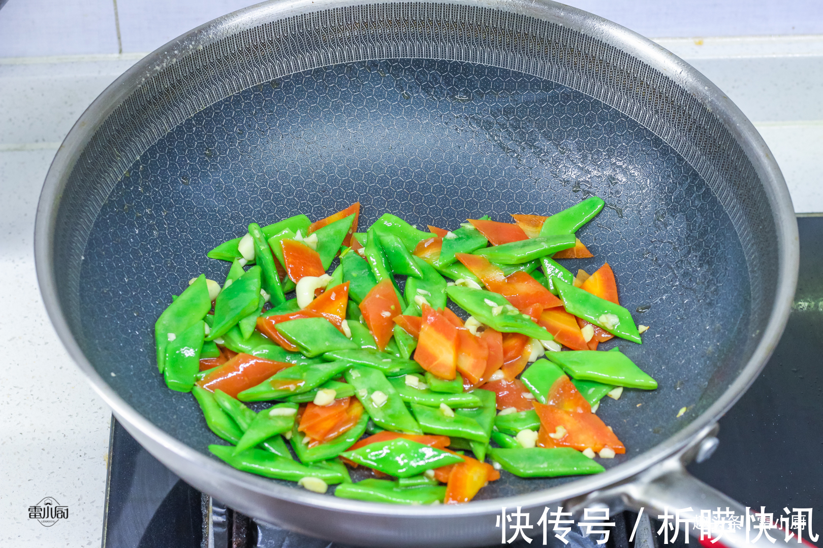 女儿|我和女儿的晚餐,简单的家常菜,成本20块,好吃不浪费