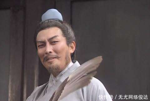 为啥|为啥徐庶刚上任就指挥的动关羽，而诸葛亮却不能呢？