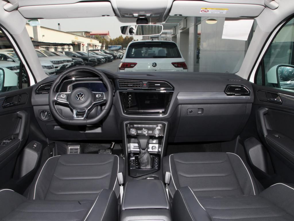 总算|大众总算听劝了,全新SUV改款而来,比Q5L还帅,轴距近2米8配四驱