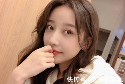 演艺圈|她是非诚勿扰最美女观众,却因为镜头不经意一扫,进入了演艺圈