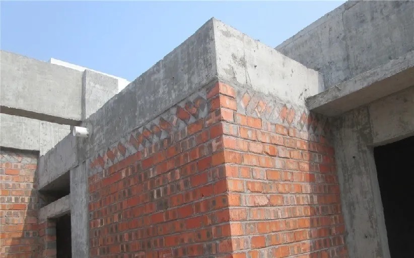 斜顶砖|墙面开裂的15个成因,施工请注意