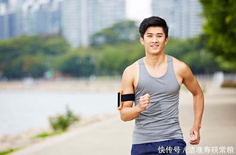 钠离子|厨房一物，或许是在摧毁你的骨骼，医生提醒40岁后尽量少吃