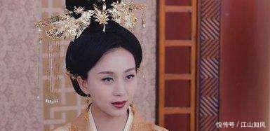 尼姑|皇帝看上两个尼姑，却意外发现惊天秘密，下令将其二人处死！