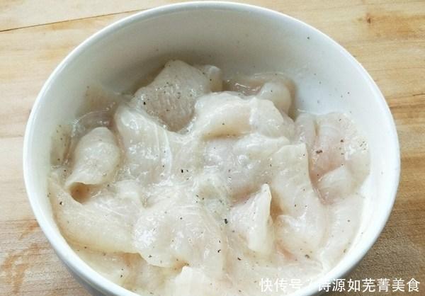 学会|做酸菜鱼时,鱼肉入锅就烂学会这步,鱼肉嫩滑不碎,没有土腥味