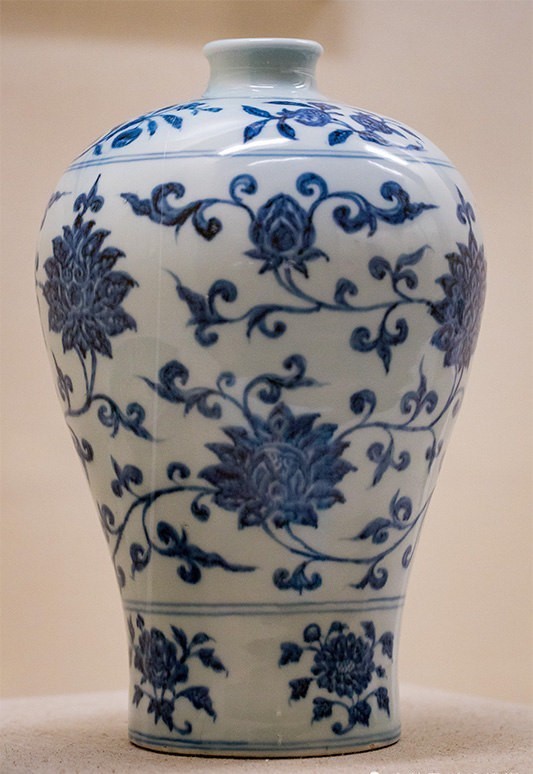 代景德镇|400年前的古人用千年不朽的青花瓷器制作墓志铭,居然还帮了自己的忙