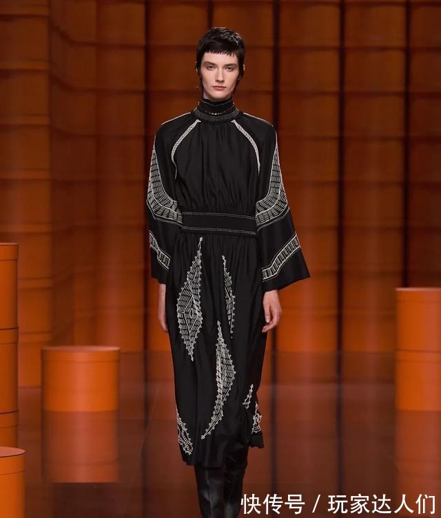 女性 爱马仕又一次打开了女性的新世界!