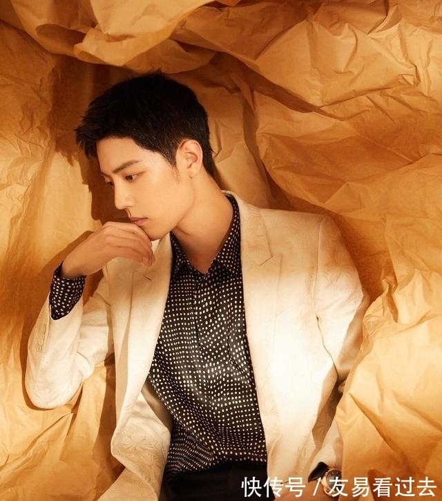 本地博主確定肖戰(zhàn)到達(dá)深圳，也祝《如夢(mèng)之夢(mèng)》成功，粉絲哭訴沒(méi)票