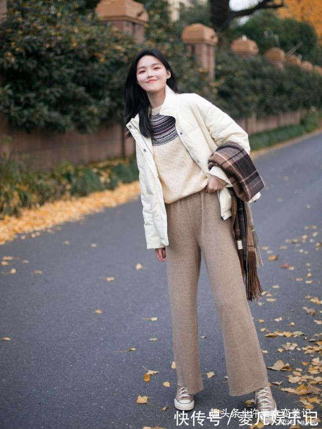 矮个子 大衣+短裙、羽绒服+九分裤,才是矮个子的正确穿搭,谁先穿谁美