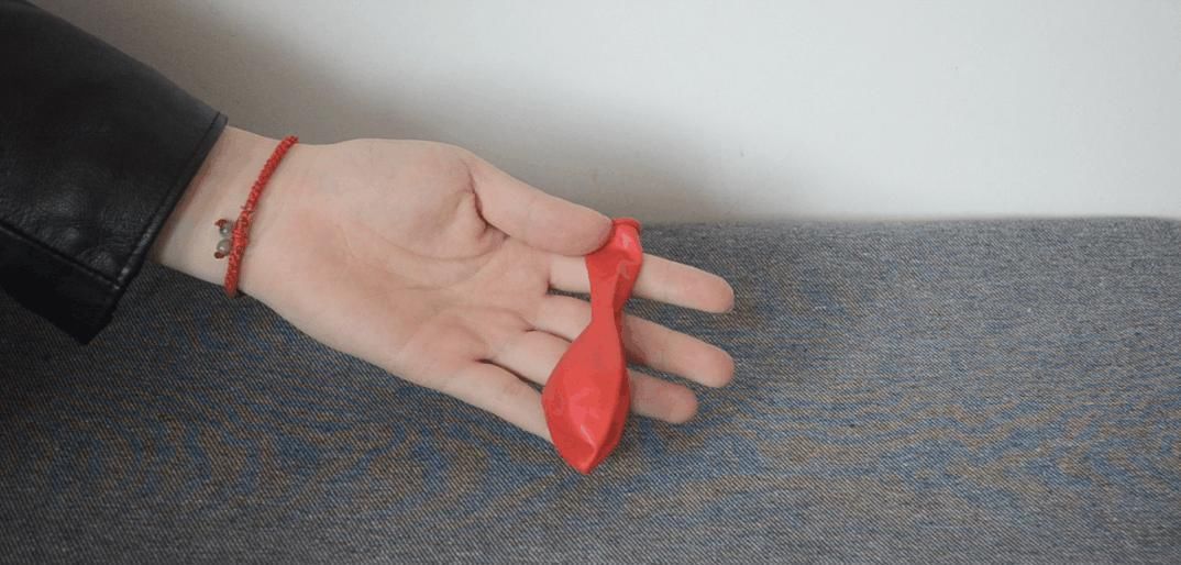 把气球放在马桶里面, 能解决家家户户都困扰的难题, 简直太实用了