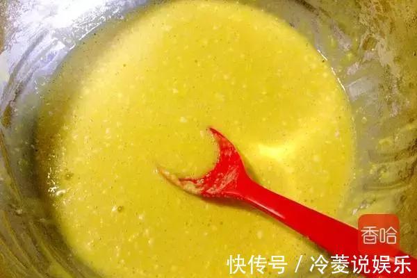 3个鸡蛋,一袋牛奶,蒸一蒸,做香喷喷蛋糕,家里有孩子不要错过