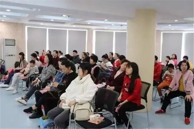 胎儿|没钱就别生,产检花费3000元丈夫嫌贵,孕妇一句话让丈夫禁声