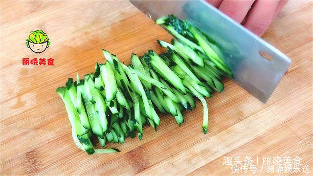 做法|包菜怎样做才好吃,教你夏季清爽做法,清脆爽口,下酒下饭又解馋