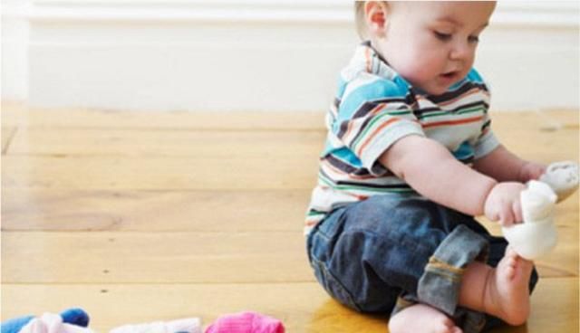 学步|在宝宝学步的过程中这三个常识可是错误的 家长注意别踩雷