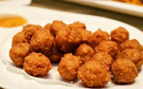 凉拌腐竹|美食推荐凉拌牛肚、凉拌腐竹、荷兰豆炒虾仁、干炸肉丸子的做法