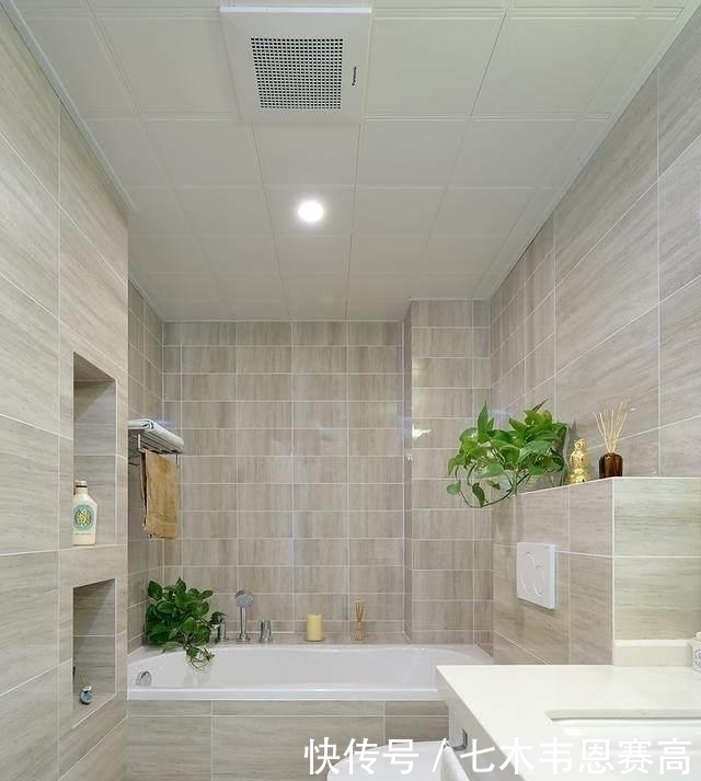 储物柜|多亏老婆这个明智的决定,在电视墙做一圈柜子,完工后漂亮又实用