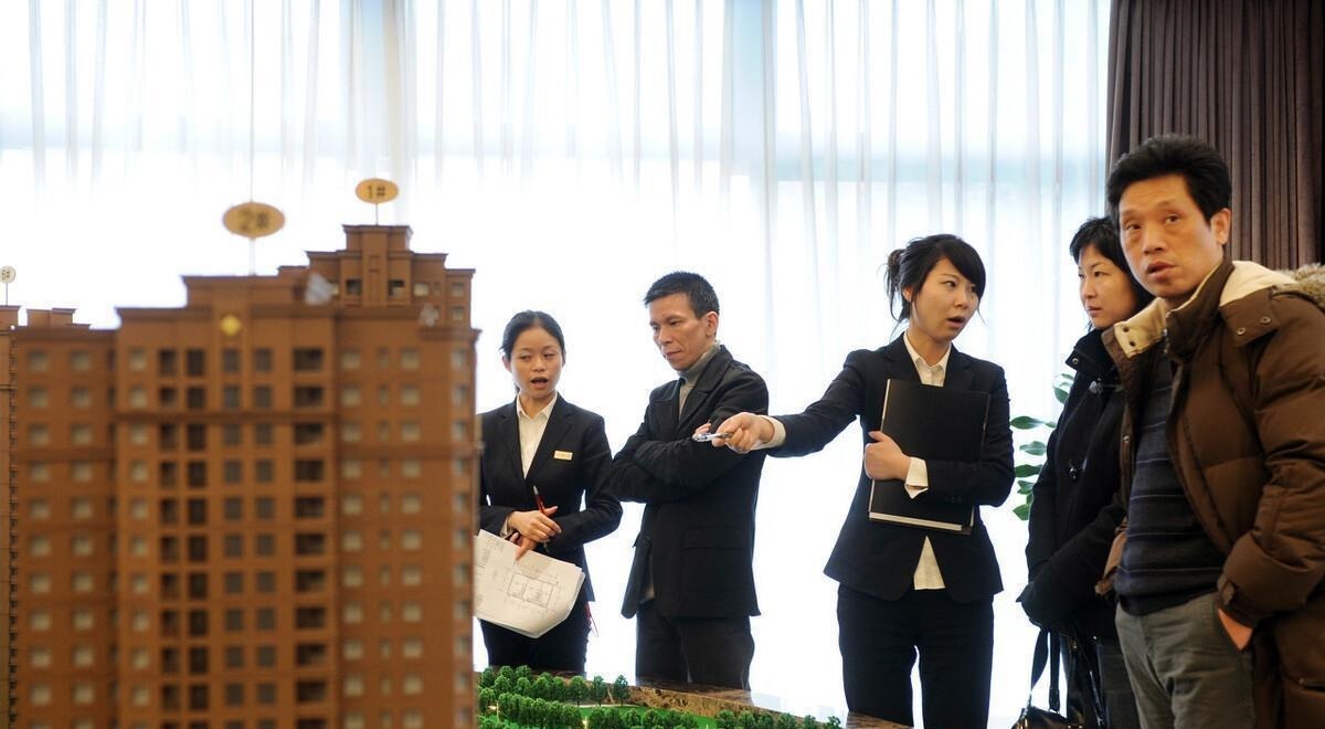 漏雨|买房选楼层有讲究?建筑学家:不管多少层,记得避开“这3层”
