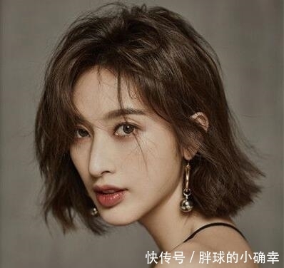 感觉也会特别|女人有这“三个特点”,不要轻易尝试短发,脸型越看越大!