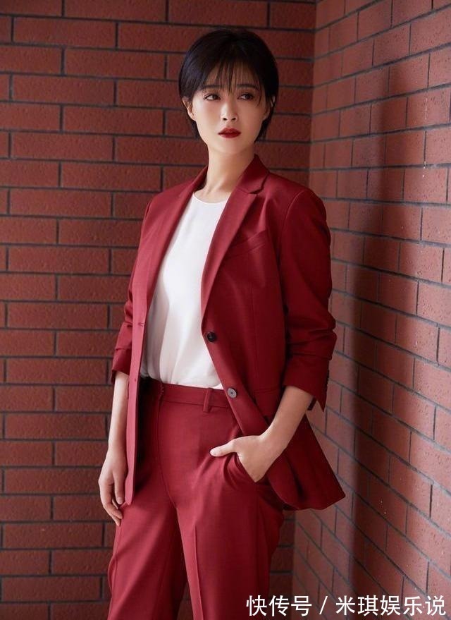 空气刘海 女人过了40岁就别再留“黑长直”,这5款发型,让你从阿姨变少女