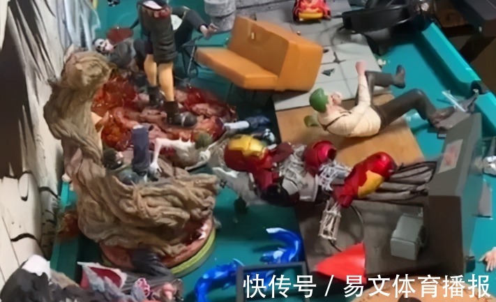 孩子|手办被2岁儿子摔坏,男子直接和老婆离婚,网友们为这件事吵翻了