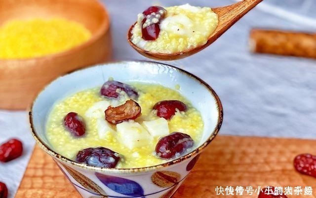 这粥我每天都会喝一碗，气血双补，皮肤越来越红润，不变黄脸婆
