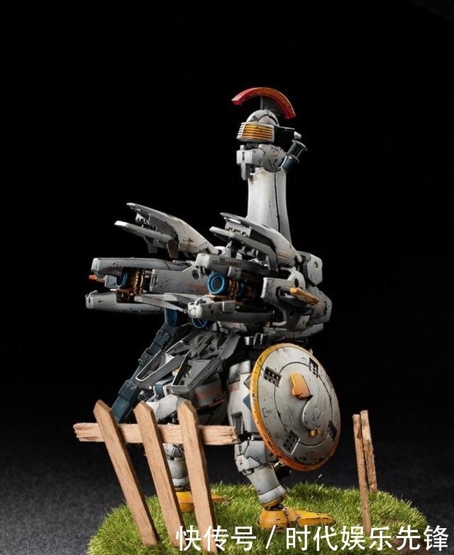 多鲁基斯零件趣味改造“多鲁基鸭”,盾牌上的鸭子很可爱