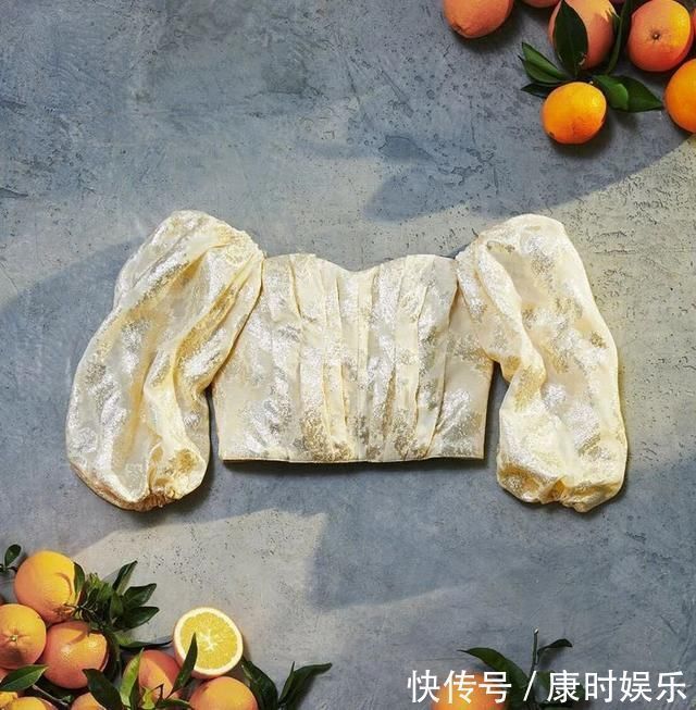 球鞋|球鞋当花瓶,鲜花填充羽绒服时尚界的环保也太香了