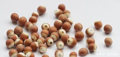 脾脏|脾胃虚弱,身体多半有3种“迹象”,多吃3物,脾胃慢慢变“强壮”