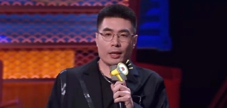 脱口秀大会第四季比赛过程中,周奇墨曾三次示弱,前两次都是真的