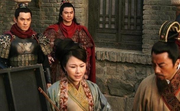 梁山#水浒传中最聪明的人,不是吴用也不是宋江,而是最后称帝的他!