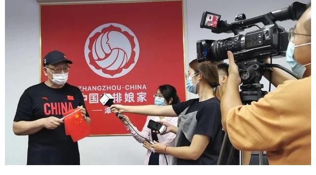 央視《國家記憶》之《女排娘家》首播當夜：圖片記錄剪影與特寫…