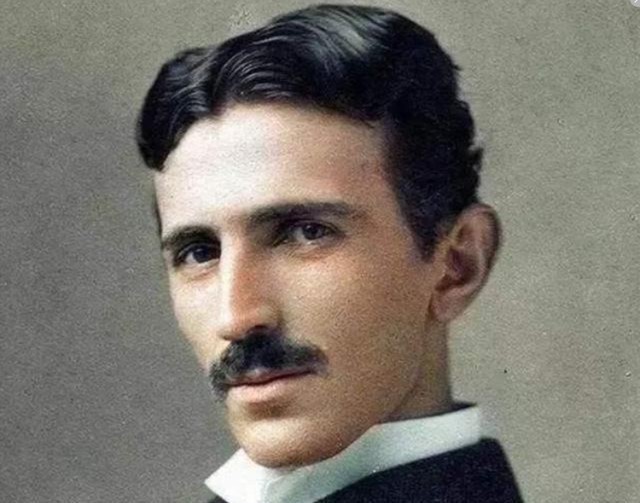 达芬奇!世界上接近“神”的5个人,中国独占3人,孔子也得称他为老师