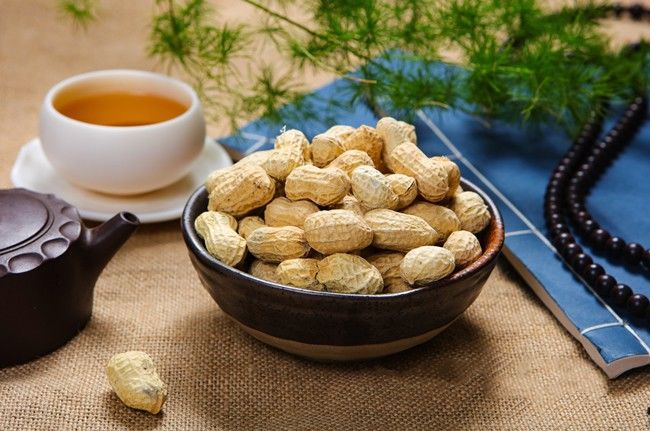 寄生虫|吃生花生和吃熟花生竟然不一样，哪种对身体更有益呢？