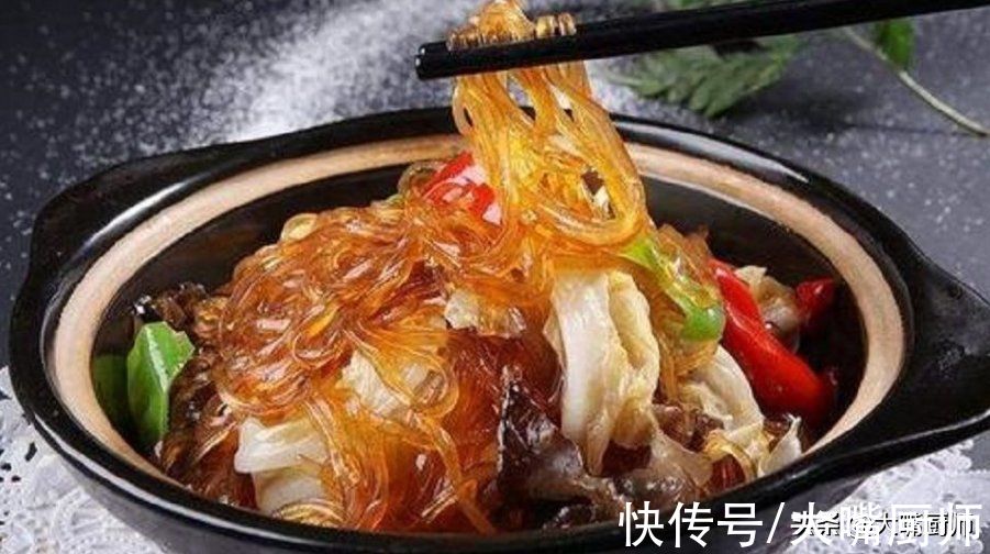 ?做白菜炖粉条，别搞错了顺序，教你3个技巧，做出地道“东北味”