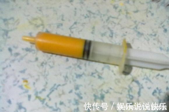 玉米粉一天100斤鱼获,使用针筒上饵方便又卫生